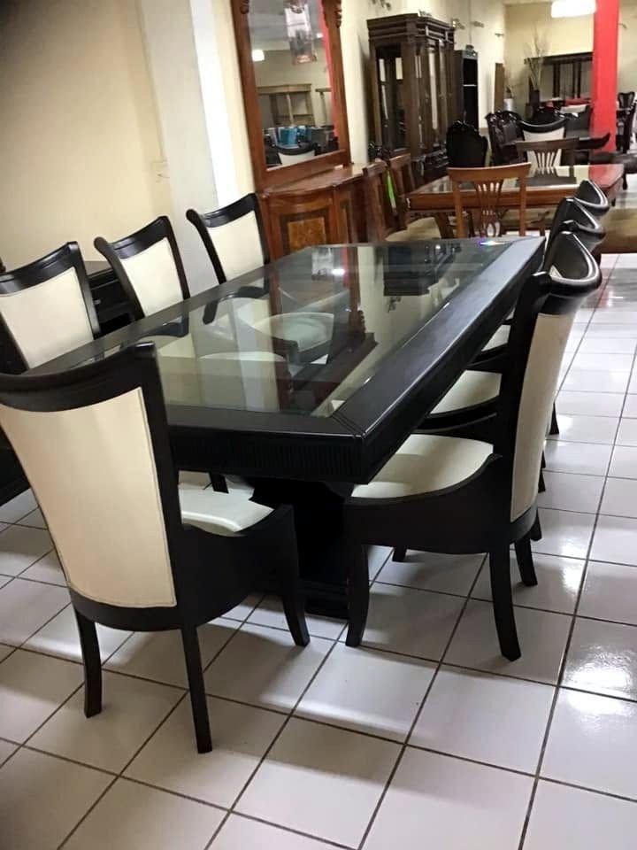Comedor tapa de cristal crema — comedores de cedro hecho a mano, Muebles Breymar